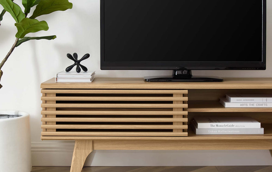 Vera 48" TV Stand in Oak