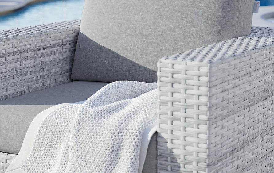 Sienna Outdoor Patio Armchair in Light Gray Gray