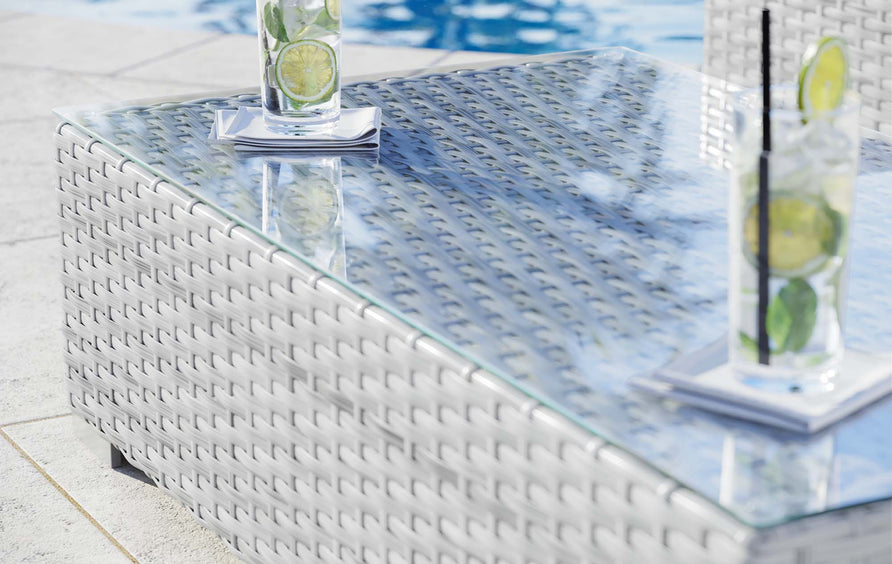 Sienna Outdoor Patio Coffee Table in Light Gray