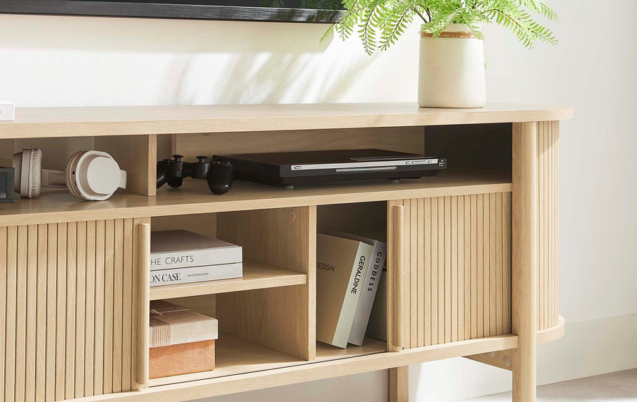 Marlon 71" Curved TV Stand in Oak