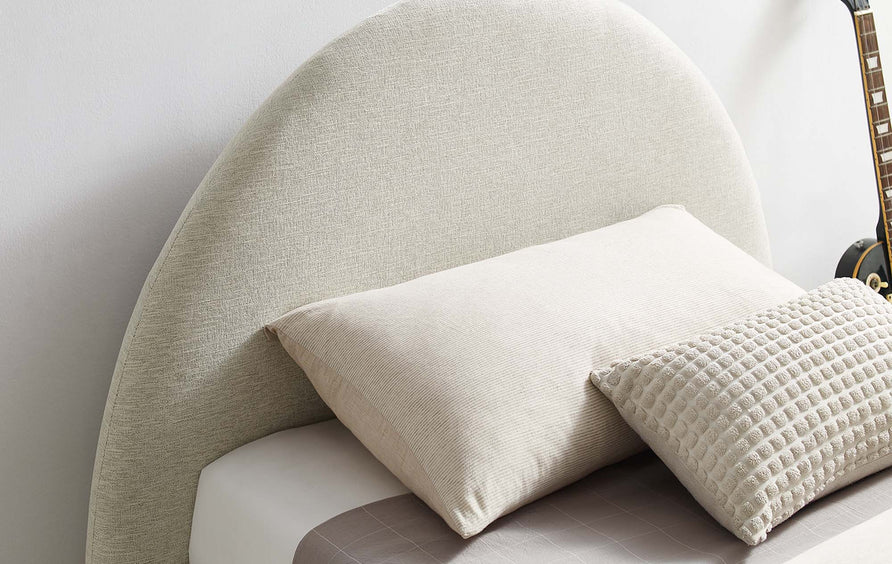 Quinn Upholstered Fabric Arched Round Twin Platform Bed in Heathered Weave Ivory