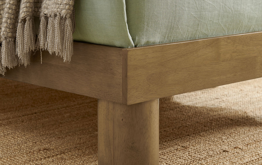 Argyle Wood Twin Platform Bed in French Oak