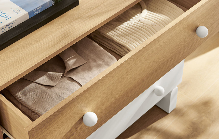 Sateen 3-Drawer Color Block Dresser in Oak White