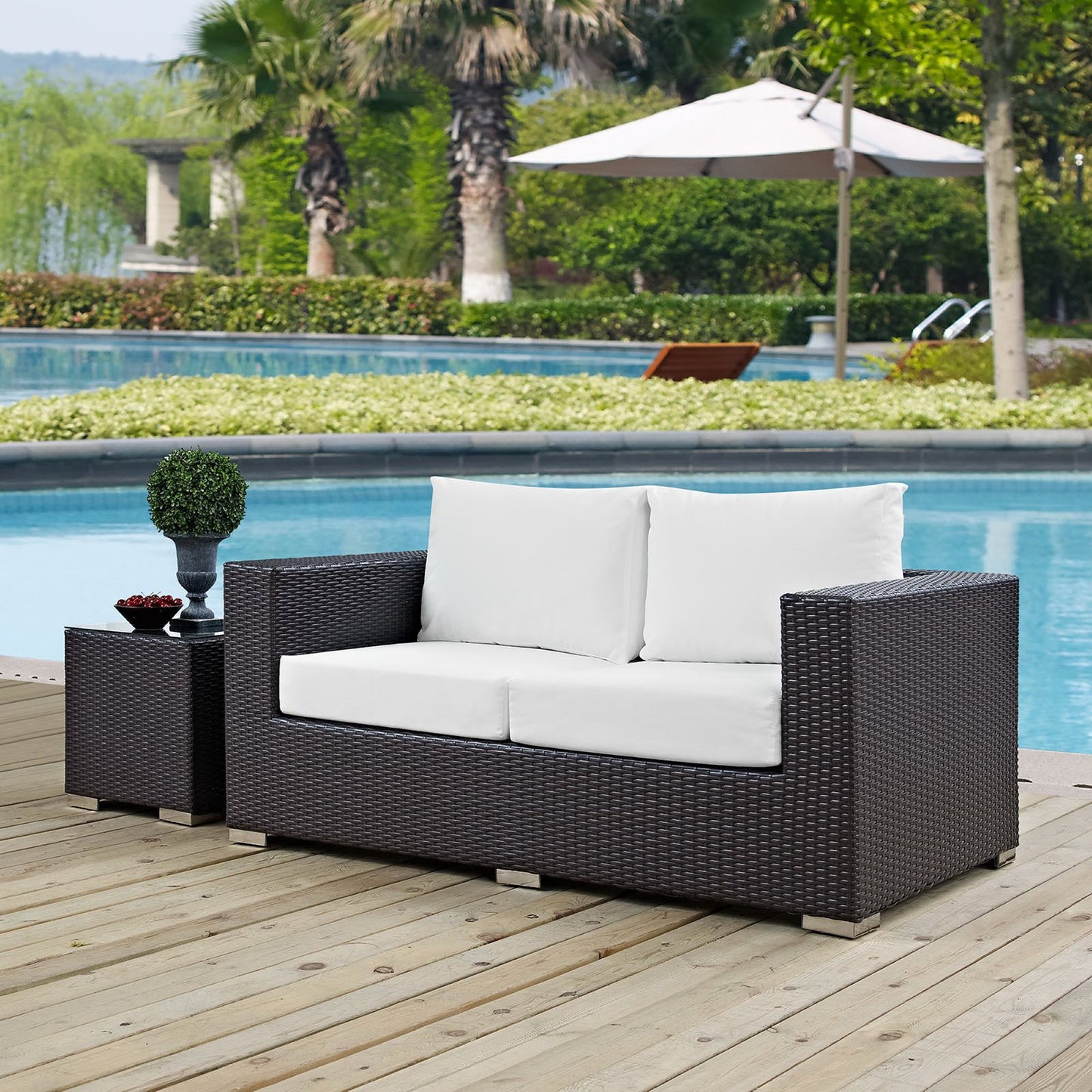 Sienna Outdoor Patio Loveseat in Espresso White