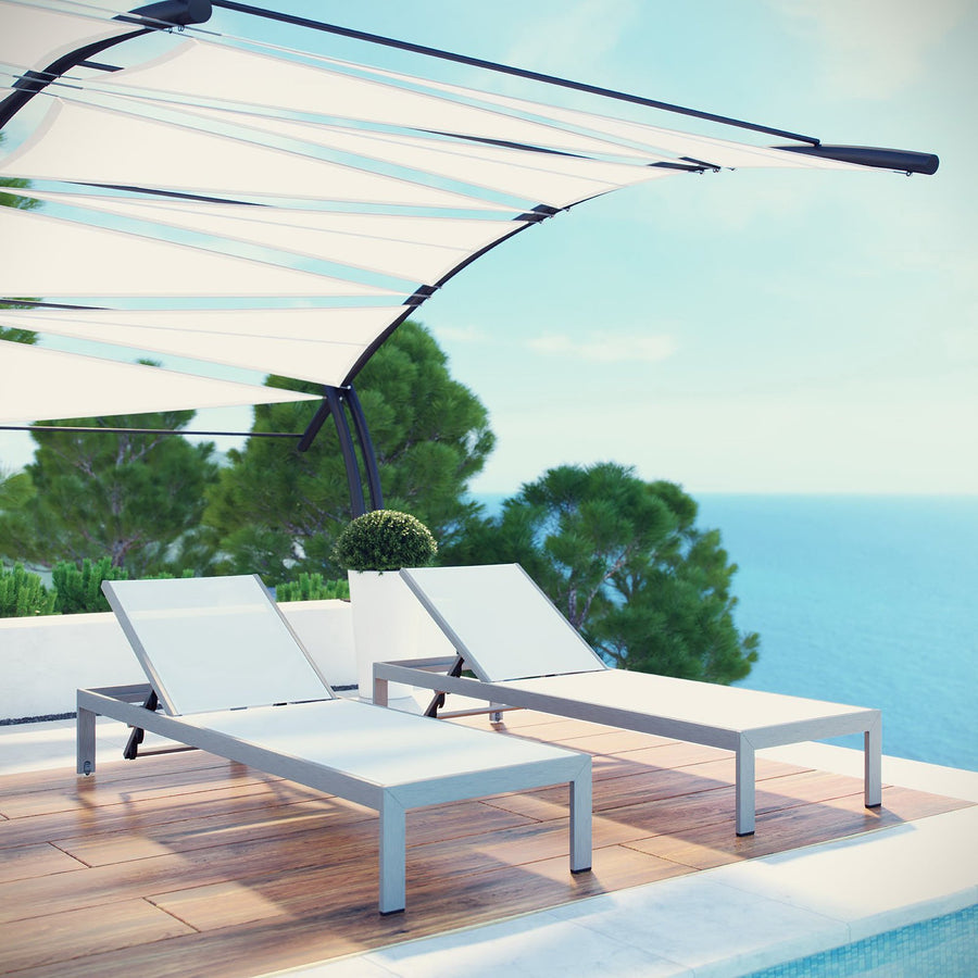 Marlow Outdoor Patio Aluminum Chaise Set of 2 in Silver White