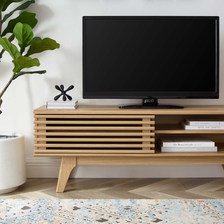 Vera 48" TV Stand in Oak