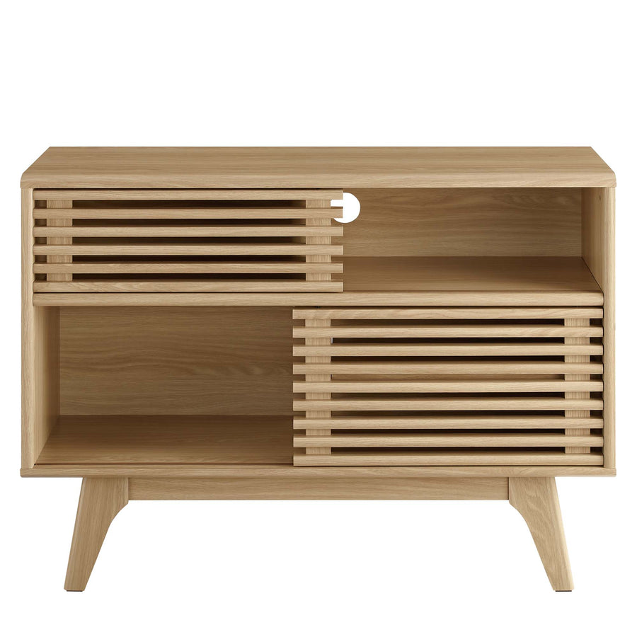 Vera Display Stand in Oak