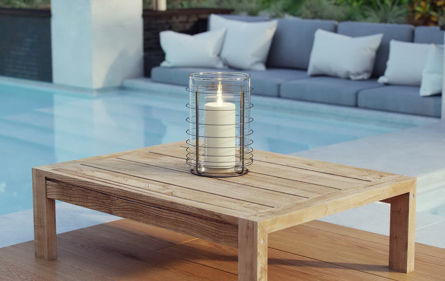Cedar Outdoor Patio Wood Coffee Table in Natural