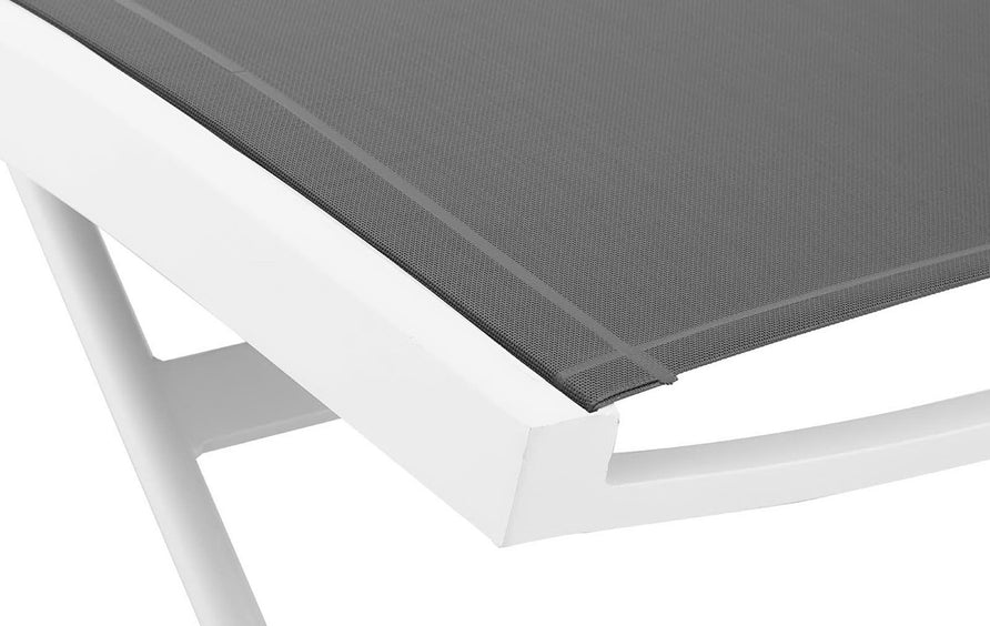 Bergamot Outdoor Patio Mesh Chaise Lounge Chair in White Gray