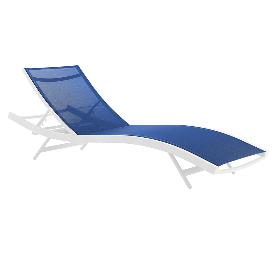 Bergamot Outdoor Patio Mesh Chaise Lounge Chair in White Navy