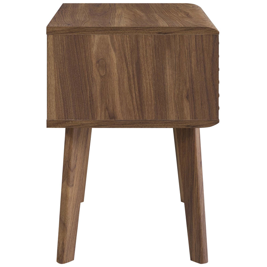 Vera End Table in Walnut
