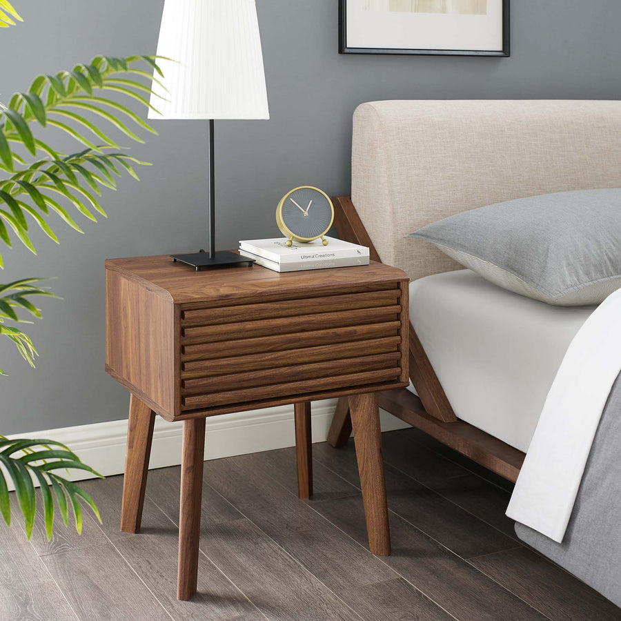 Vera End Table in Walnut