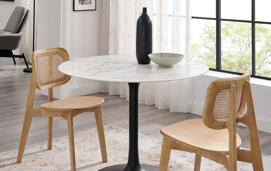 Lumen 40" Round Faux Marble Dining Table in Black White