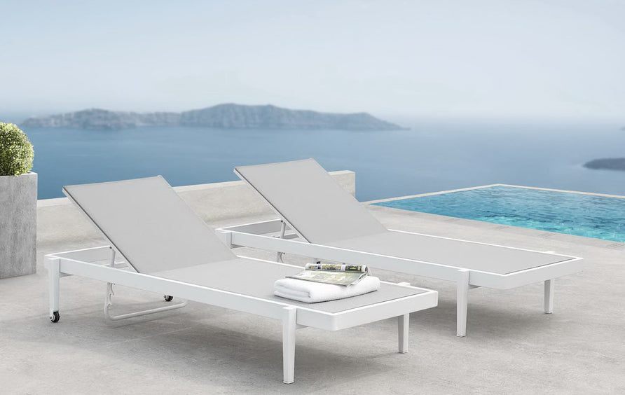Frond Outdoor Patio Aluminum Chaise Lounge Chair Set of 2 in White Gray