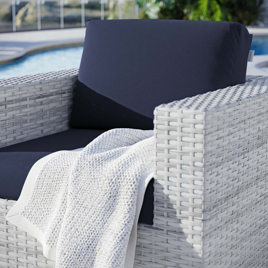 Sienna Outdoor Patio Armchair in Light Gray Navy