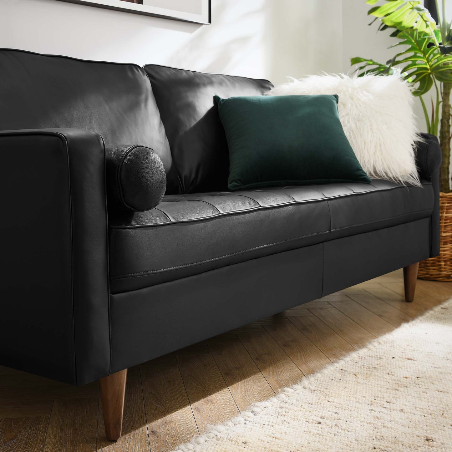 Aragonez Leather Sofa in Black