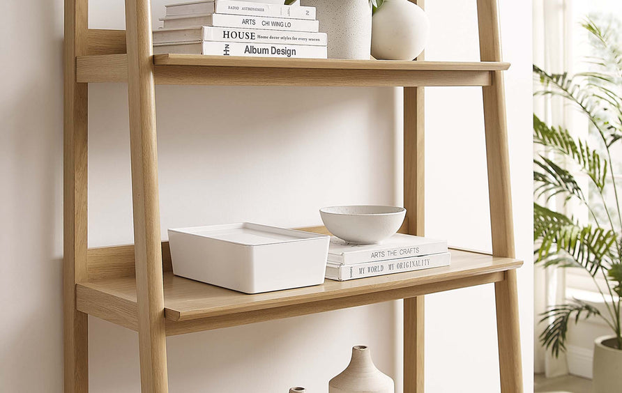 Finch 33" Bookshelf in Oak