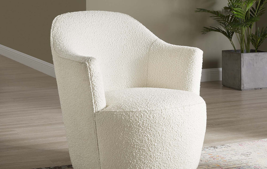 Trondheim Boucle Upholstered Swivel Chair in White