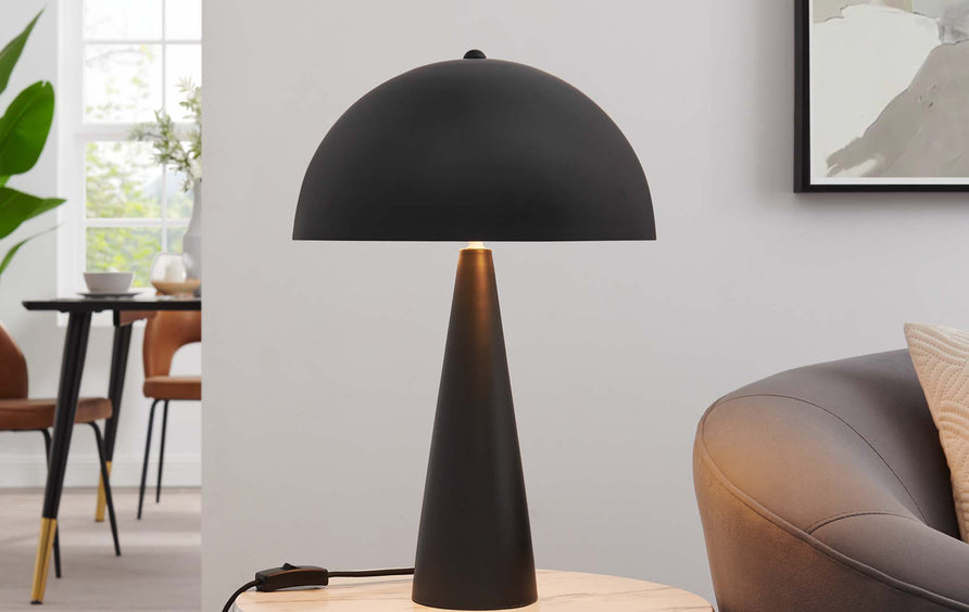 Cashel Metal Table Lamp in Black