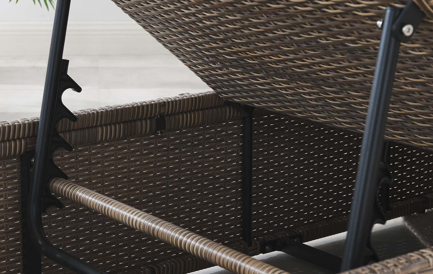 Sienna Outdoor Patio Chaise Lounge Chair in Cappuccino Gray