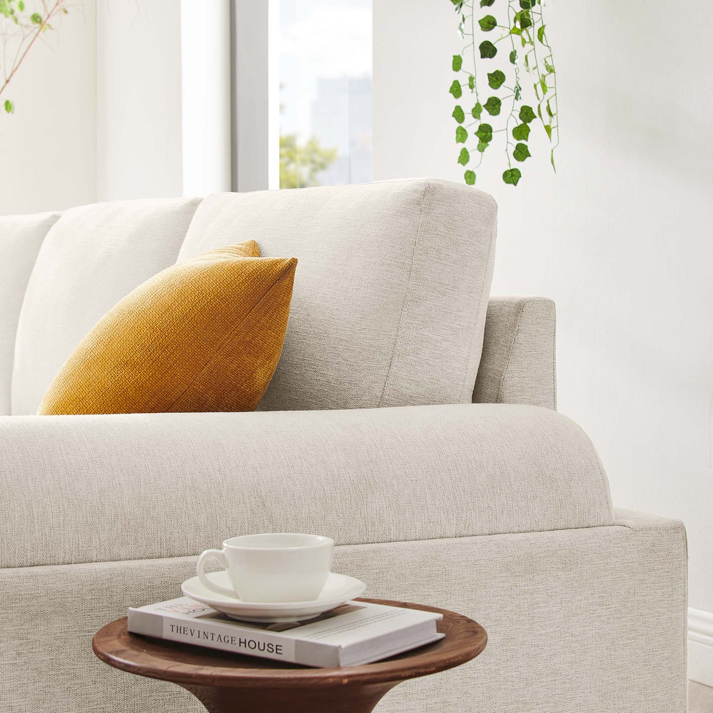 Seamus Upholstered Fabric Sofa in Ivory