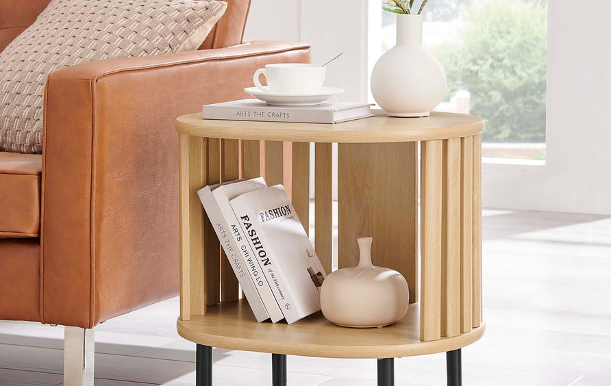 Hollis Side Table in Oak