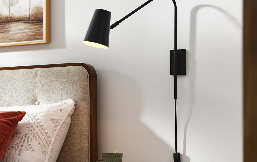 Ophelia Metal Wall Sconce in Black