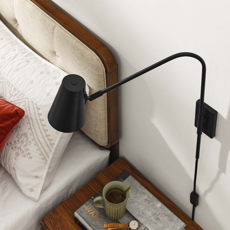 Ophelia Metal Wall Sconce in Black