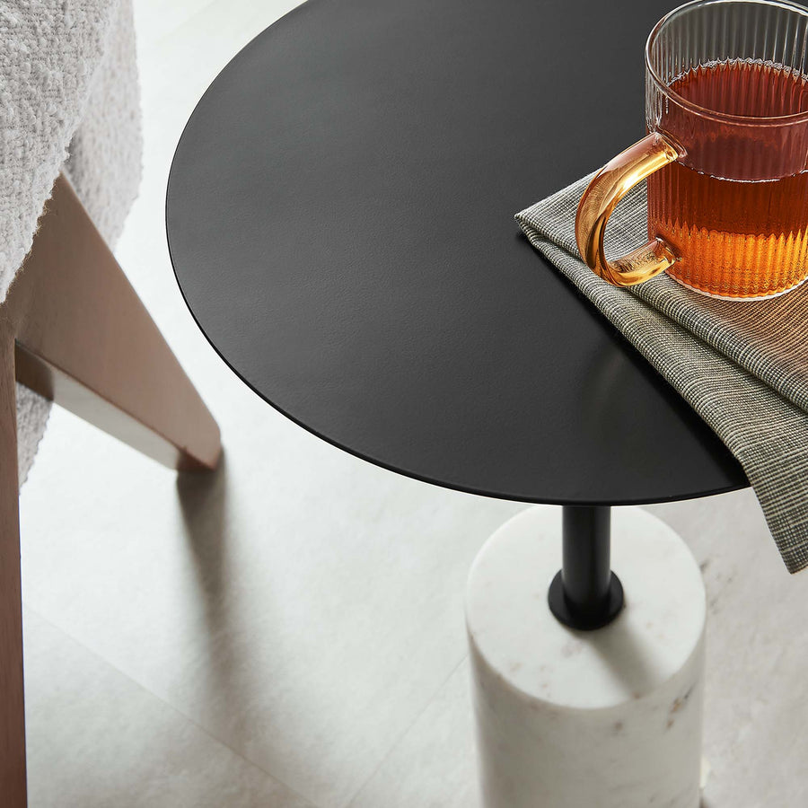 Albarracin Round Side Table in White Black
