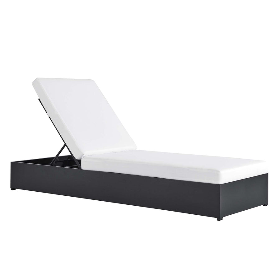 Aspen Outdoor Patio Powder-Coated Aluminum Chaise Lounge Chair in Gray White