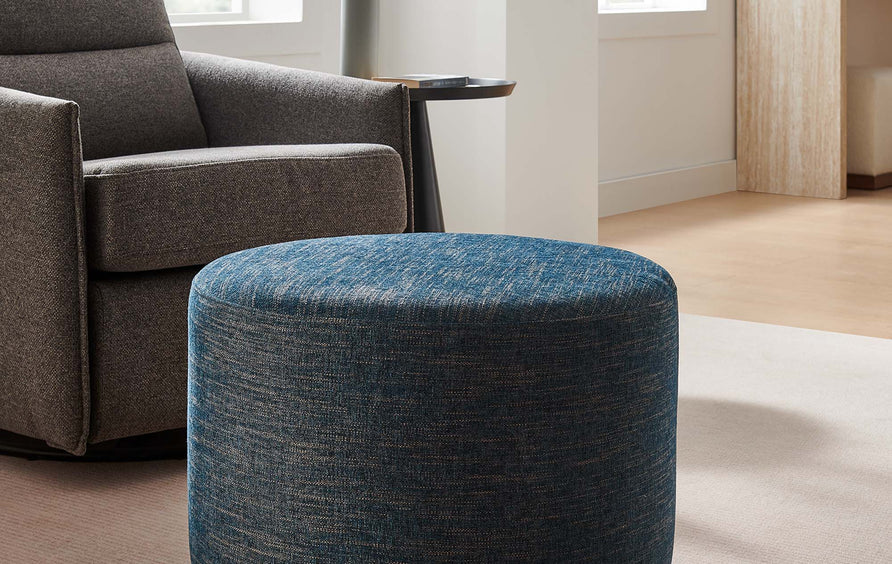 Oren Large 23" Round Woven Heathered Fabric Upholstered Ottoman in Heathered Weave Azure