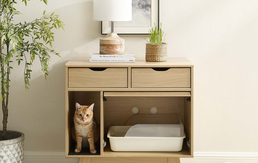 Vera Cat Cabinet in Oak