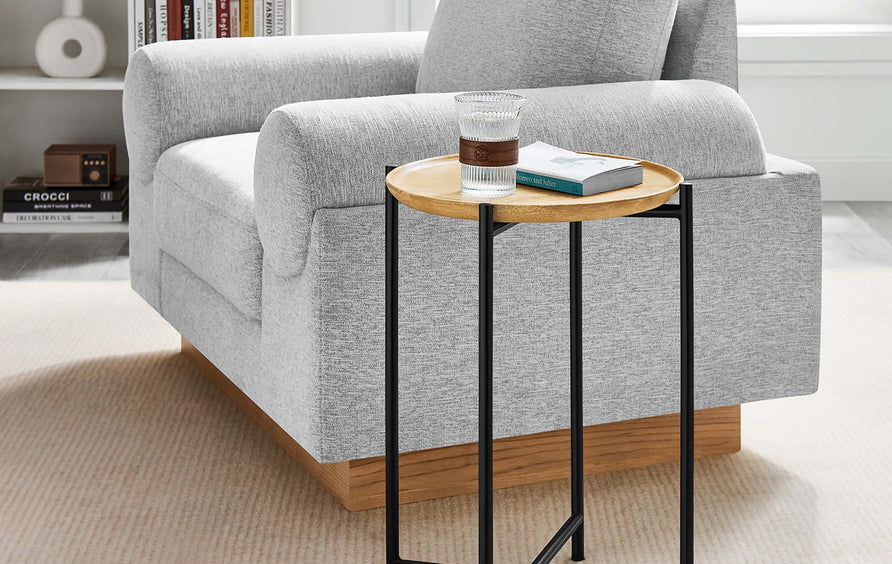 Sundborg Round Wood and Metal Side Table in Oak