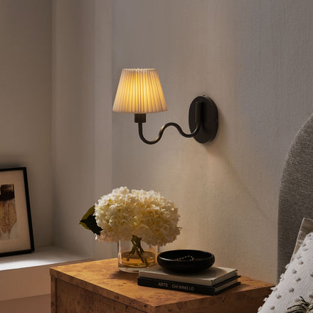 Wave Squiggle Arm Wall Sconce in Black