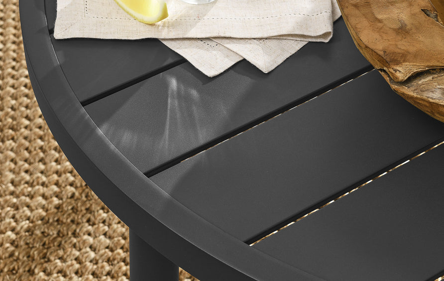 Umber 35" Outdoor Patio Aluminum Round Coffee Table in Graphite