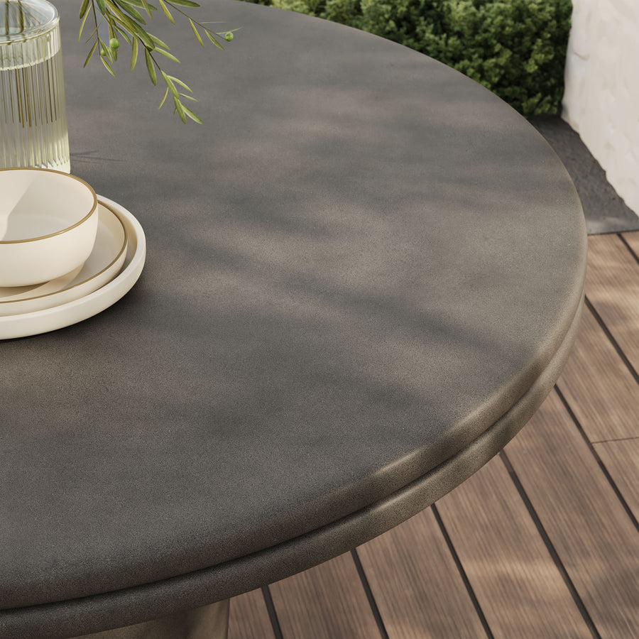 Portico 48" Indoor - Outdoor Patio Concrete Round Dining Table in Gray