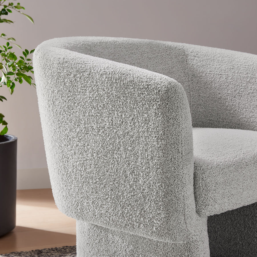 Medinaceli Boucle Fabric Barrel Accent Chair in Newsprint