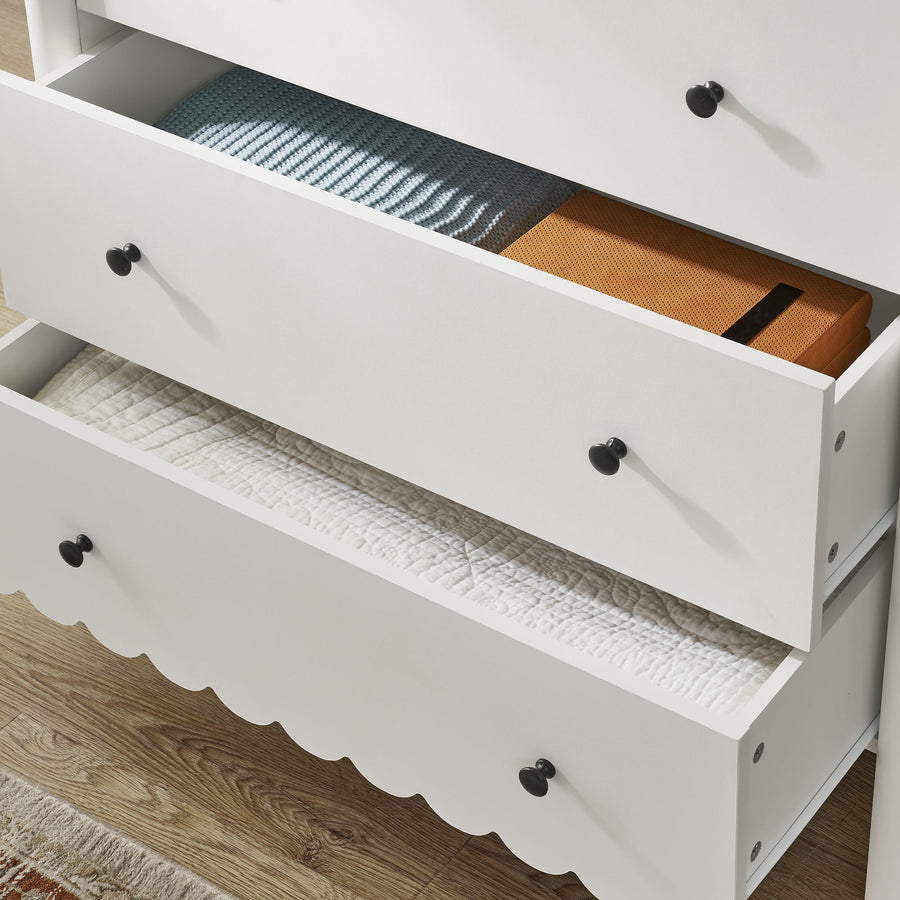 Solstice Scalloped 5-Drawer Chest in White