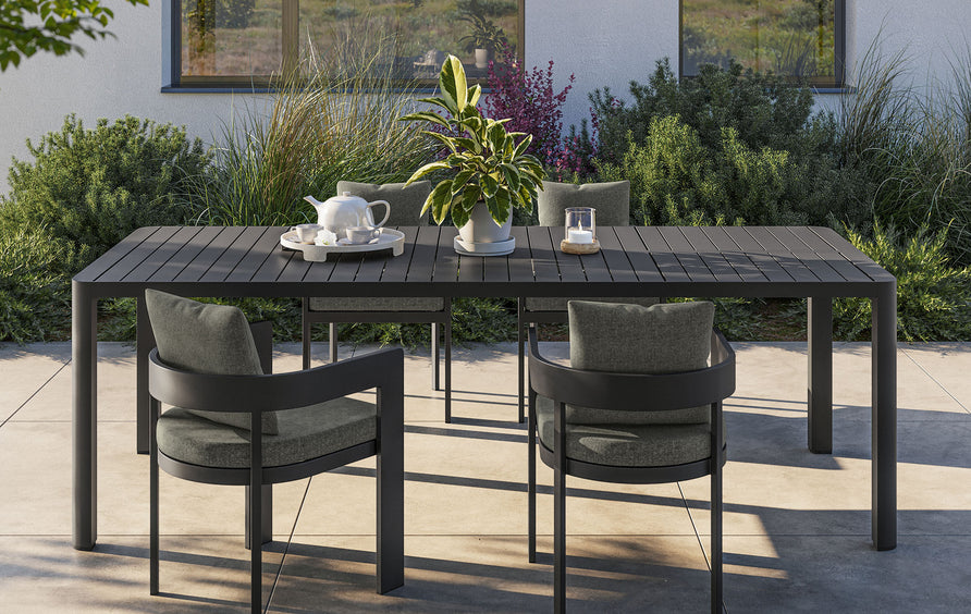Aspen Outdoor Patio Aluminum Extendable Dining Table in Gray