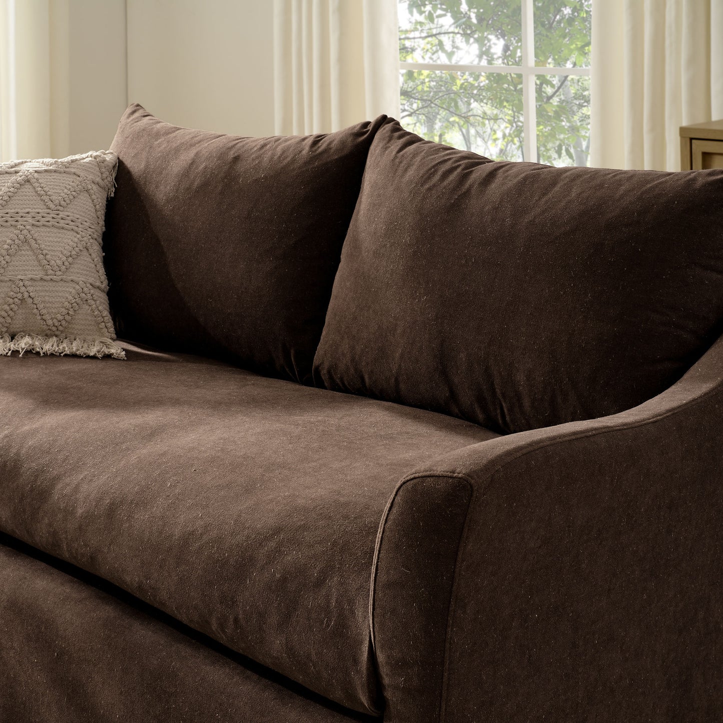 Malbec 70" Linen Blend Slipcovered Loveseat in Cocoa