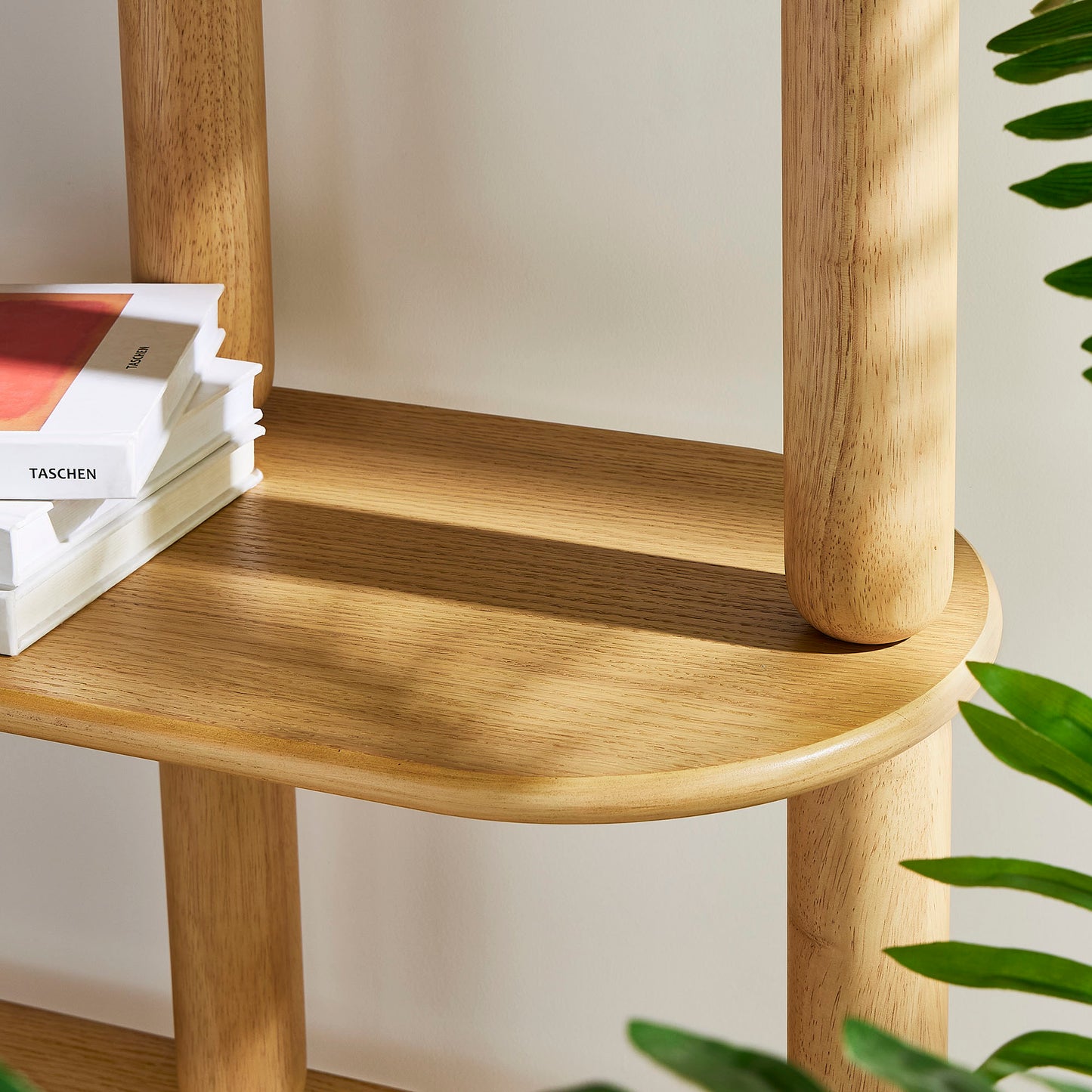 Solano 4-Tier Oval Wood Bookshelf in Oak