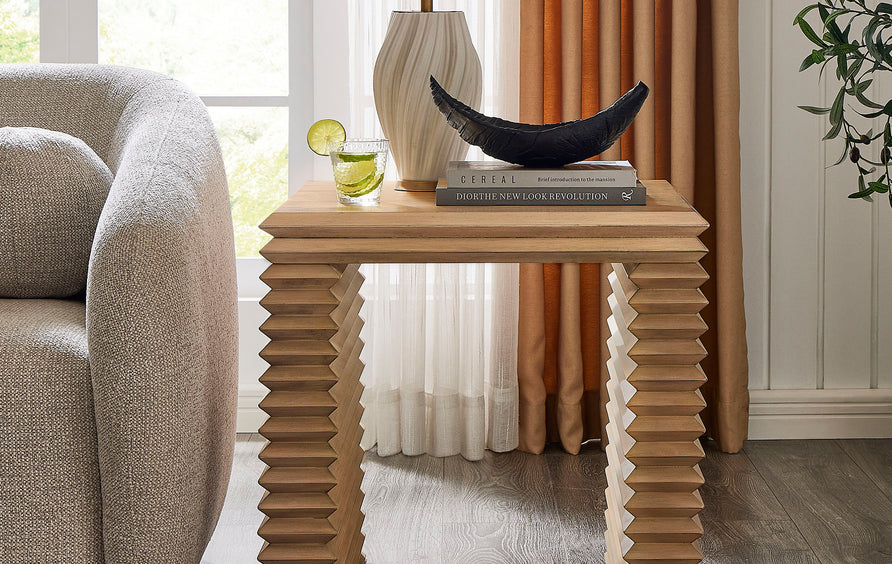 Marlowe Square 24" Stacked Design End Table in Weathered Oak