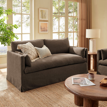 Wellfleet Slipcovered Linen-Blend Loveseat in Cocoa
