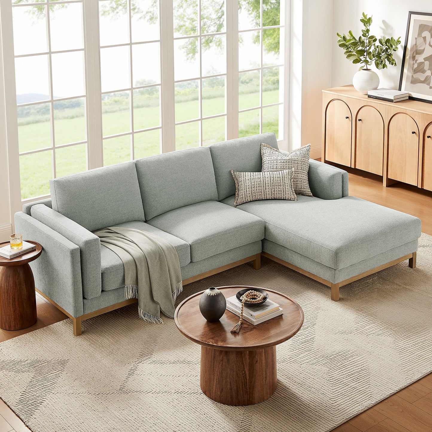 Roscoe Right-Facing Fabric Sectional Sofa with Chaise by Furniture for America