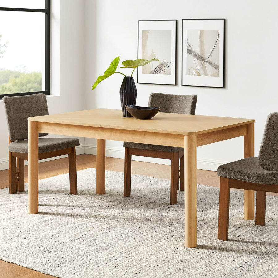 Maize Extendable Dining Table in Oak