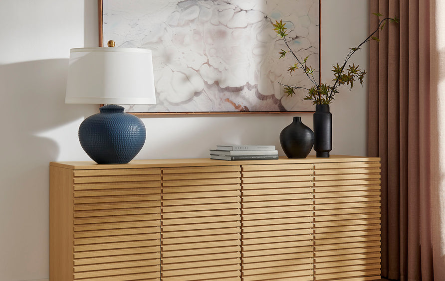 Vera 4-Door Fluted Sideboard Cabinet TV Stand in Oak