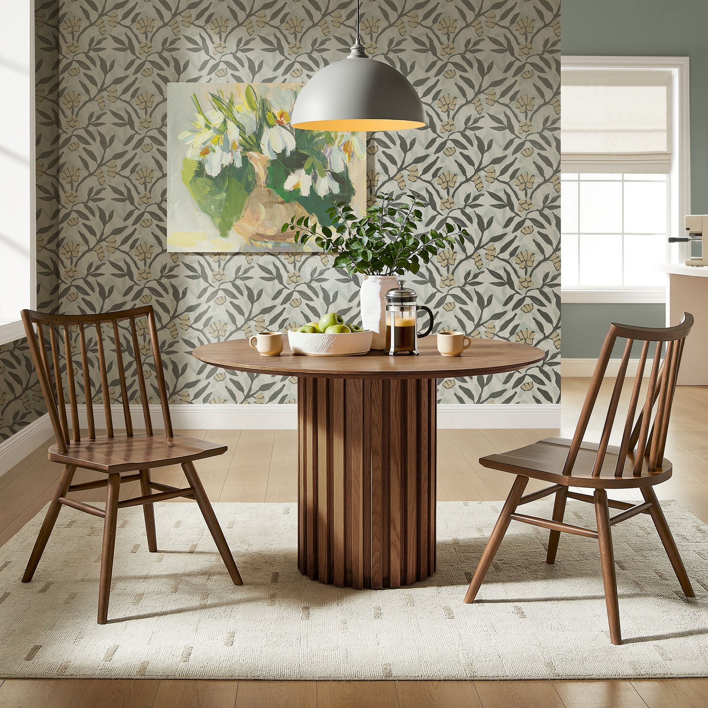 Wynne Spindle Back Dining Side Chairs Set of 2 in Walnut