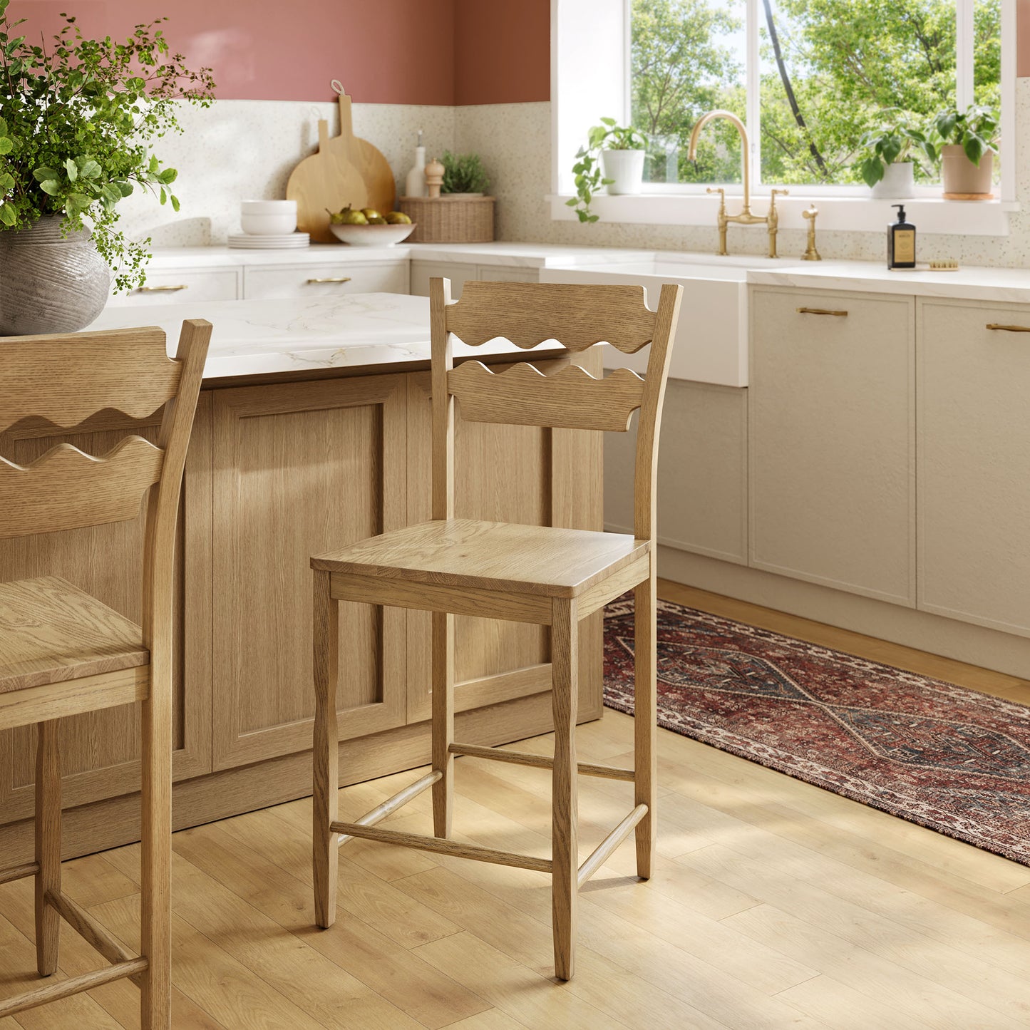Lennox Oak Wood Counter Stool With Wavy Razor Back in Weathered Oak