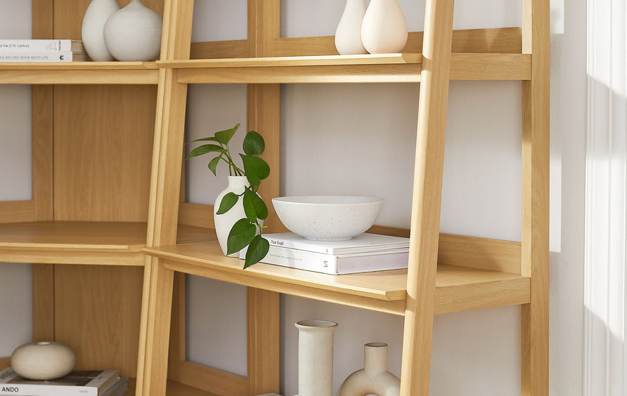 Finch 3 Piece Corner Bookshelf Set With Wide and Narrow Bookshelves in Oak