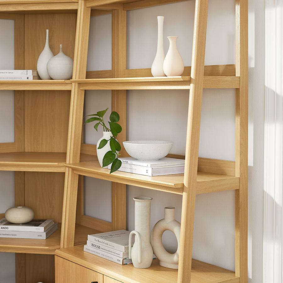 Finch 3 Piece Corner Bookshelf Set With Wide and Narrow Bookshelves in Oak